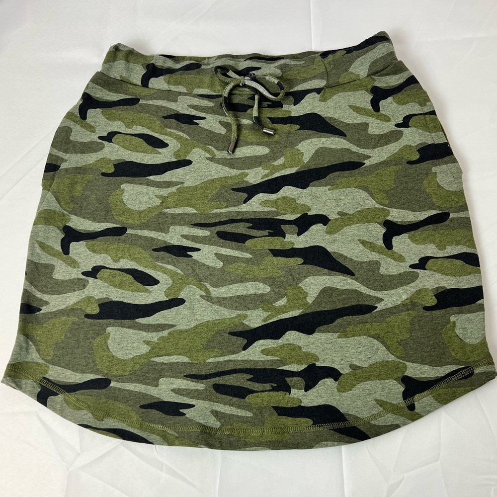 Rachel Zoe Sport Camo Short Skirt Sweat Side Pockets Size US M